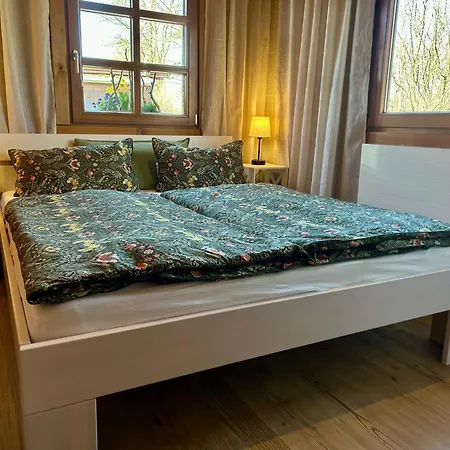 Zum Vogelhaeuschen Holiday home
