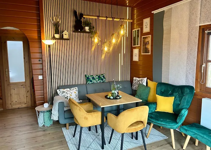 Zum Vogelhaeuschen بيت للعطل *