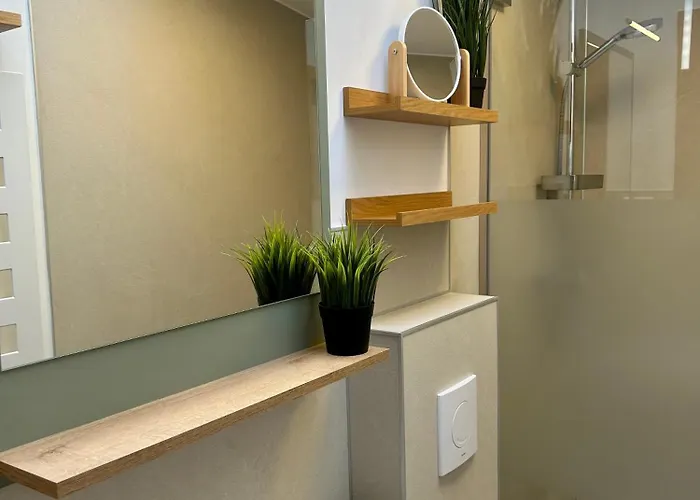 Zum Vogelhaeuschen هاسلفيلد