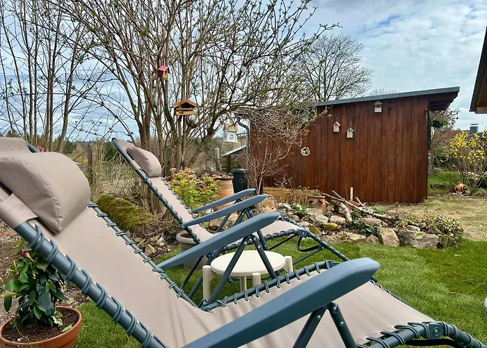 Zum Vogelhaeuschen * هاسلفيلد